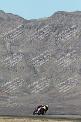 media/Dec-07-2025-CVMA (Sun) [[3e7d2de5dc]]/Race 9-Formula UL Shootout/